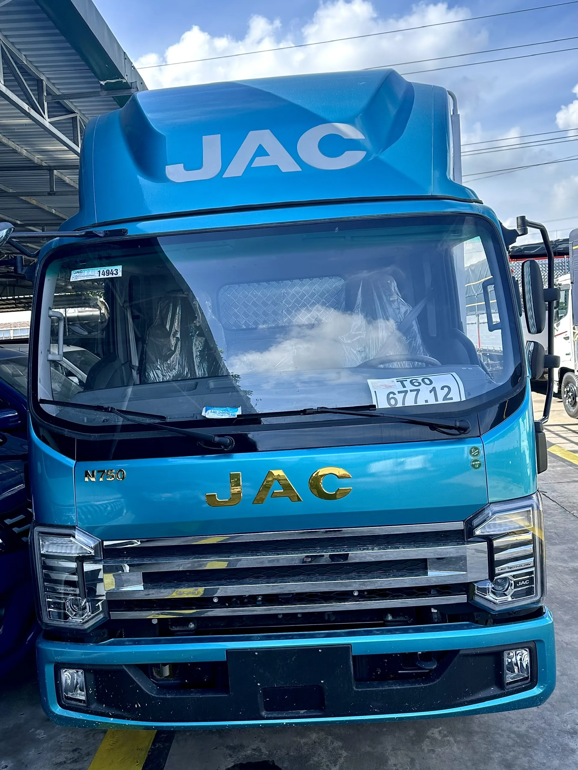 Xe Tải JAC N750 Plus E5A Thùng Bạt 7.3 Tấn – Linh Hoạt, Bền Bỉ, Đáng Đầu Tư