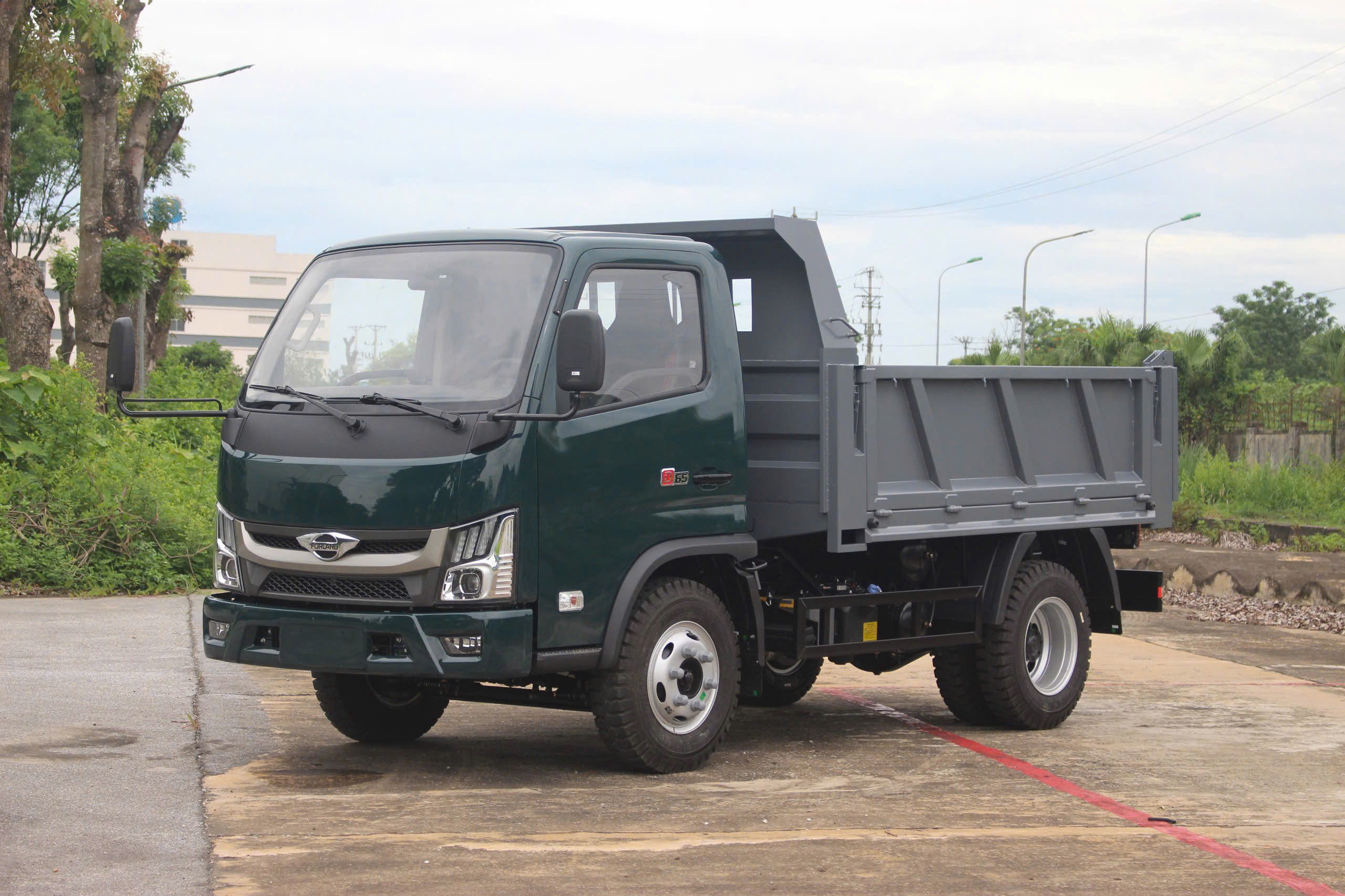 XE BEN FORLAND D65