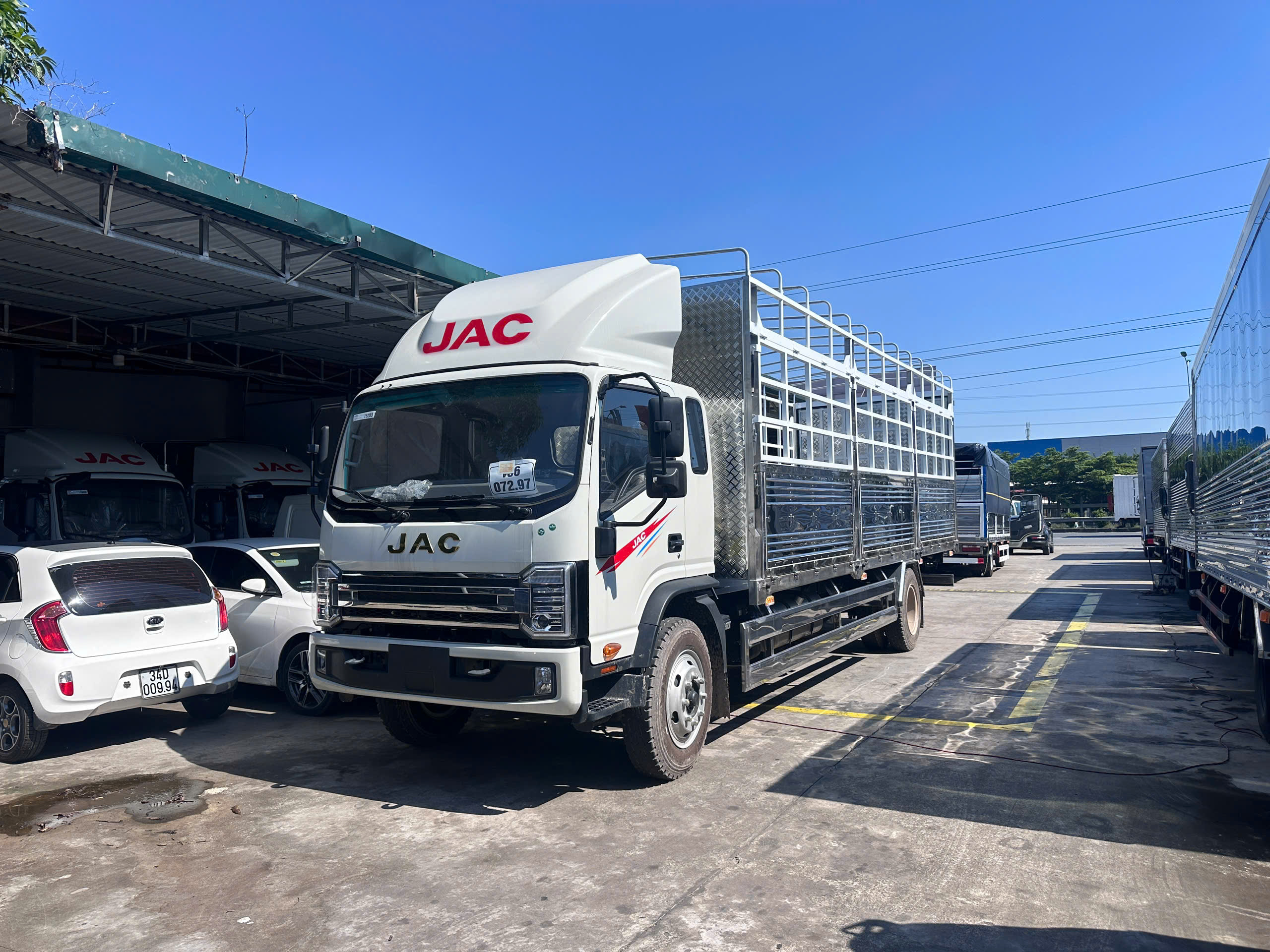 JAC N900 Plus thùng bạt Yên Mỹ