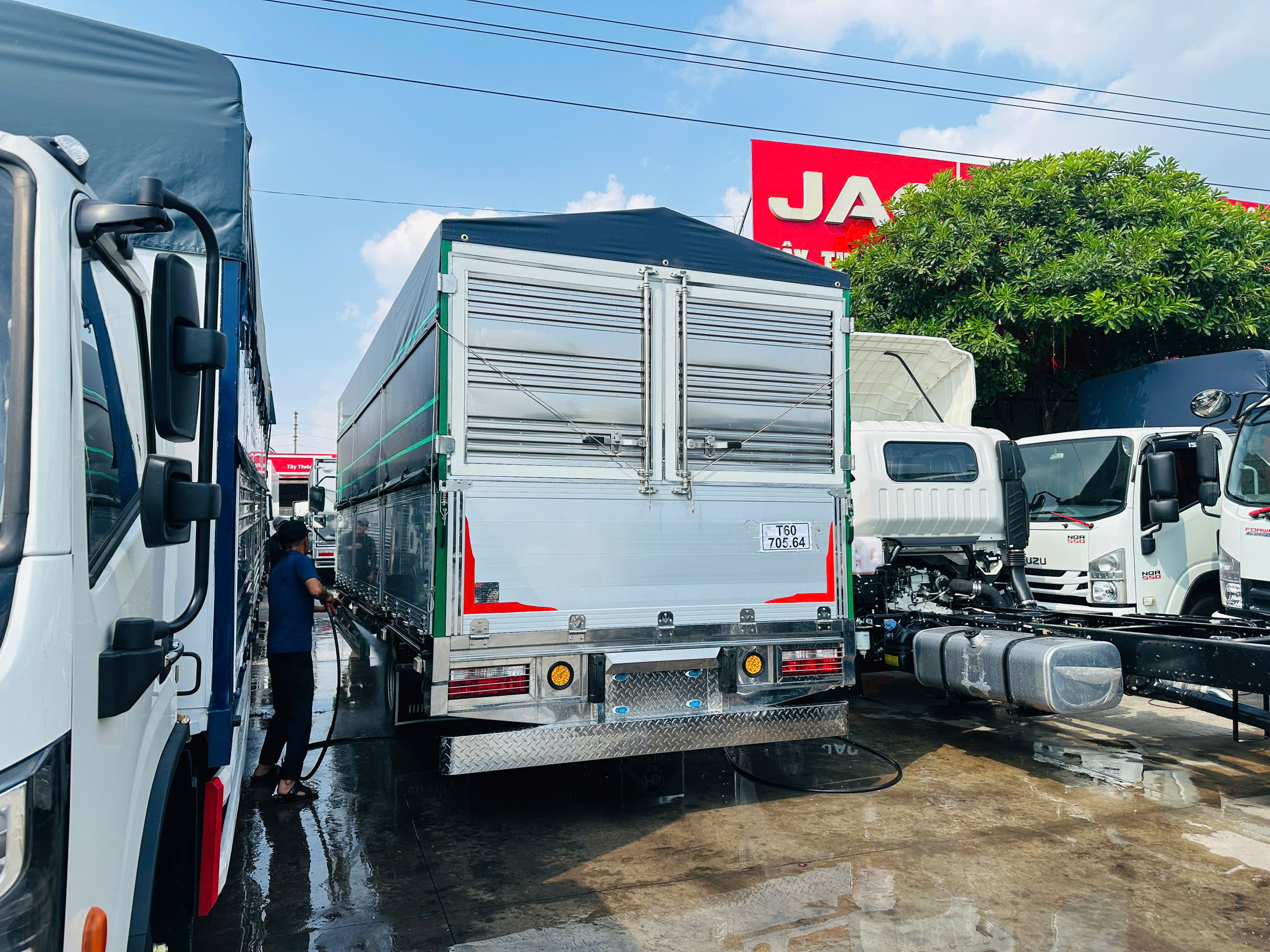 JAC N350SL thùng bạt bửng nhôm