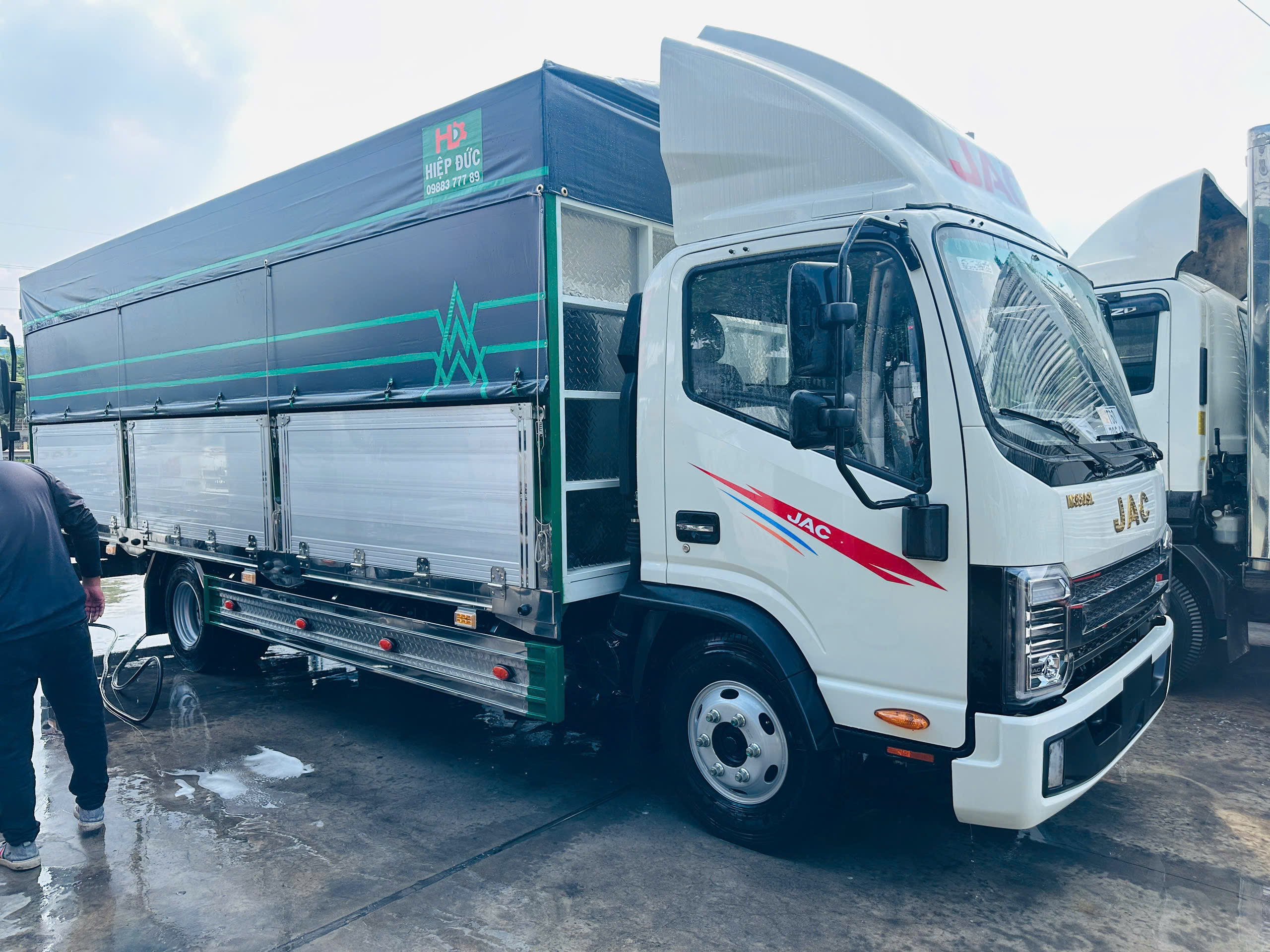 JAC N350SL thùng bạt bửng nhôm