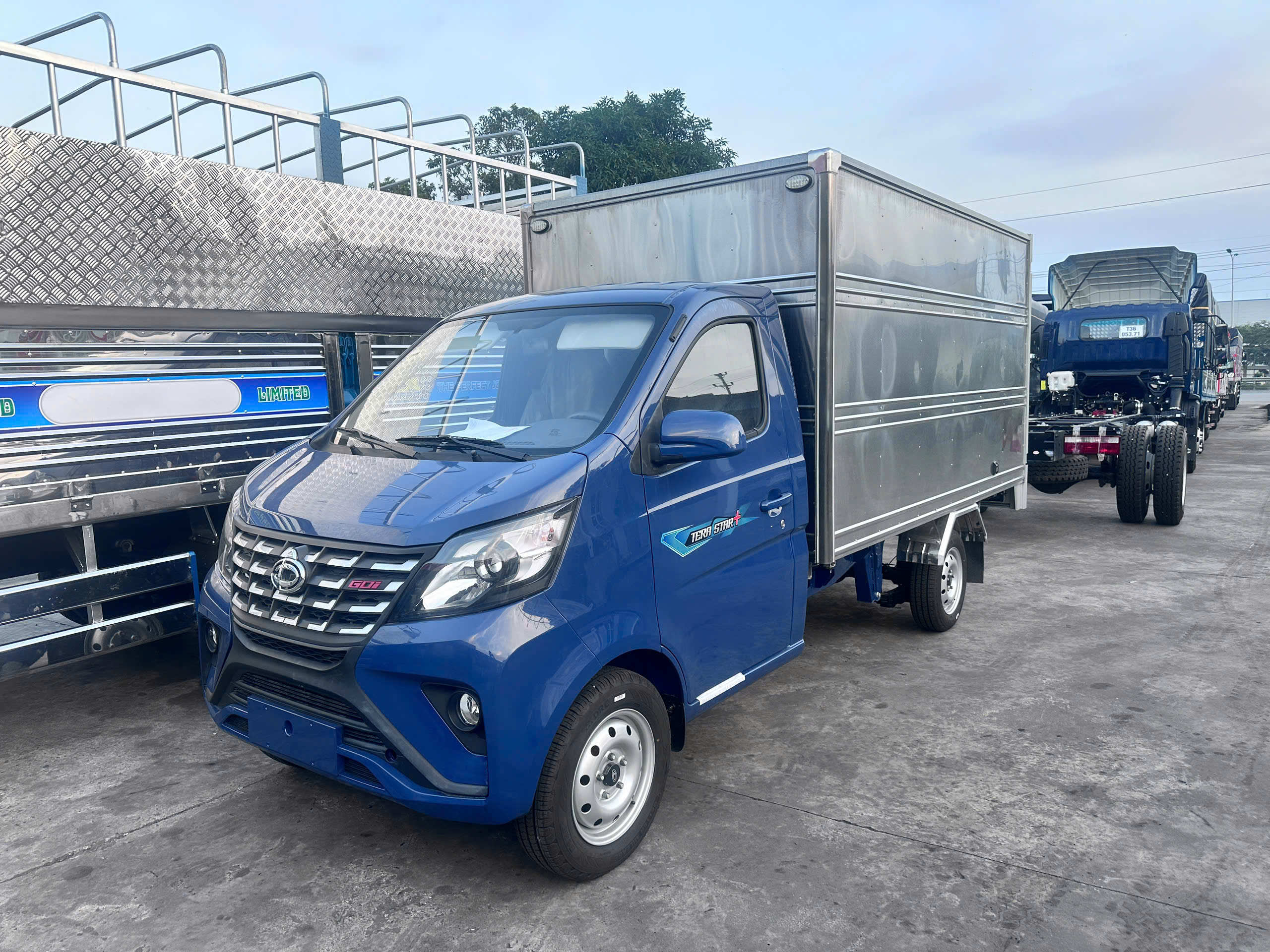 TERA STAR PLUS 1.25 Tấn - Thùng Bạt