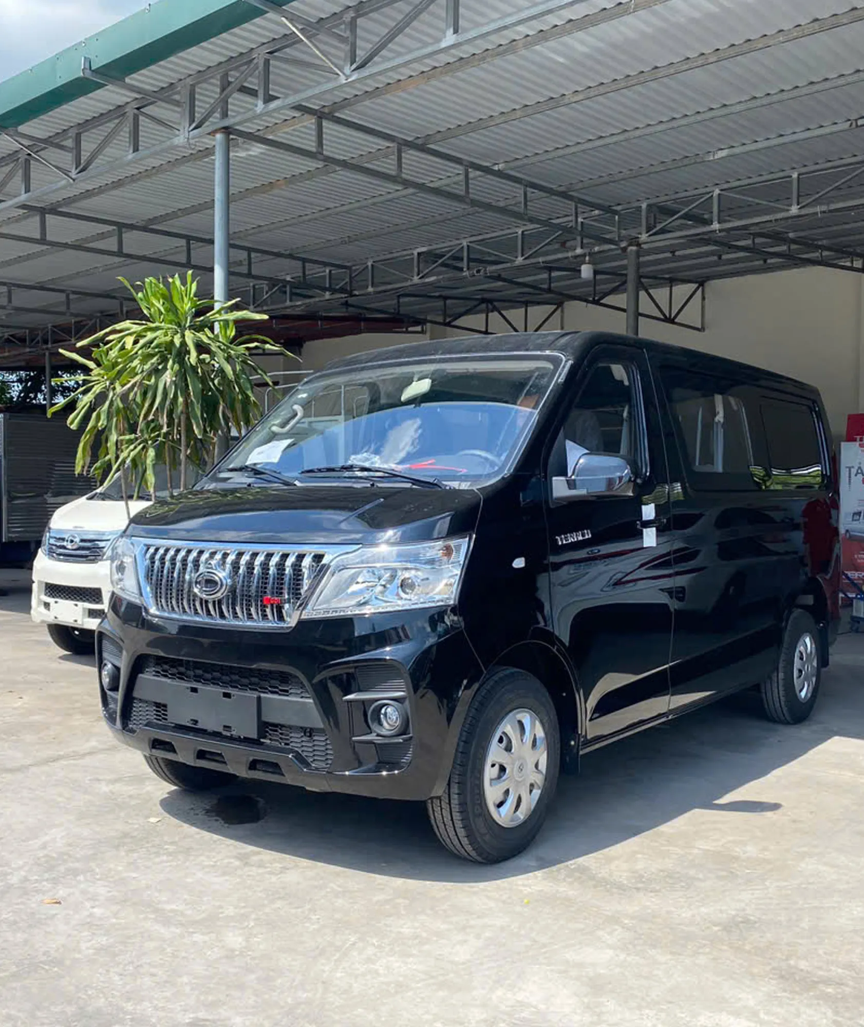 VAN TERA V6 - 5 CHỖ