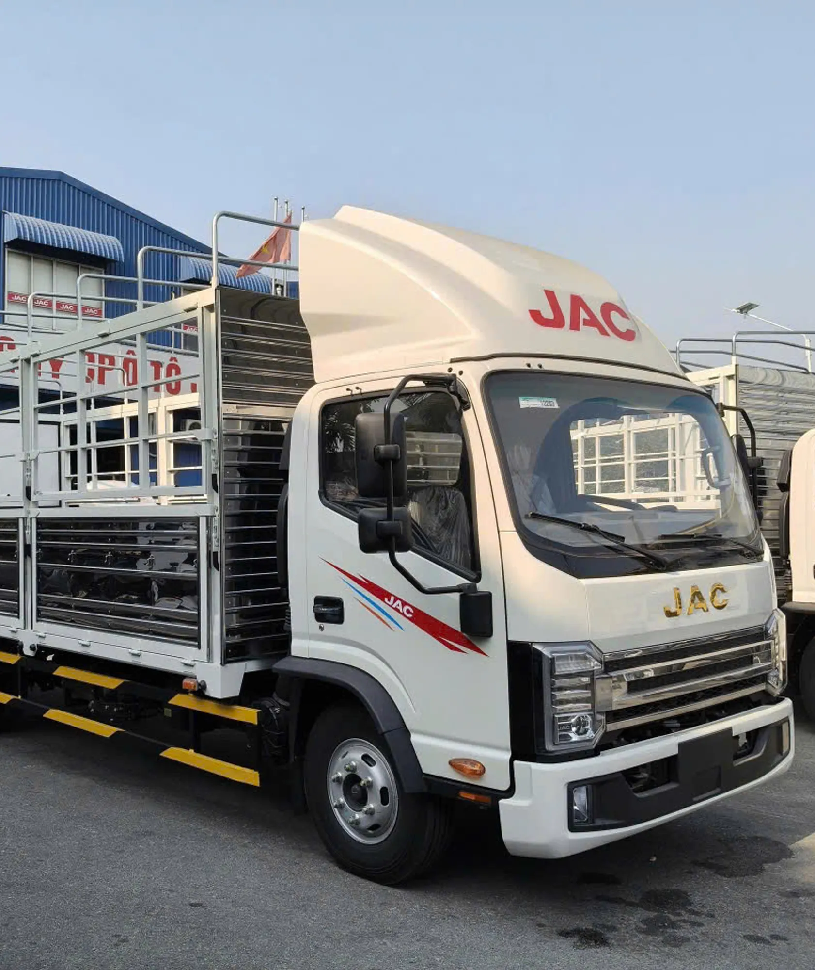 JAC N250SL - THÙNG MUI BẠT