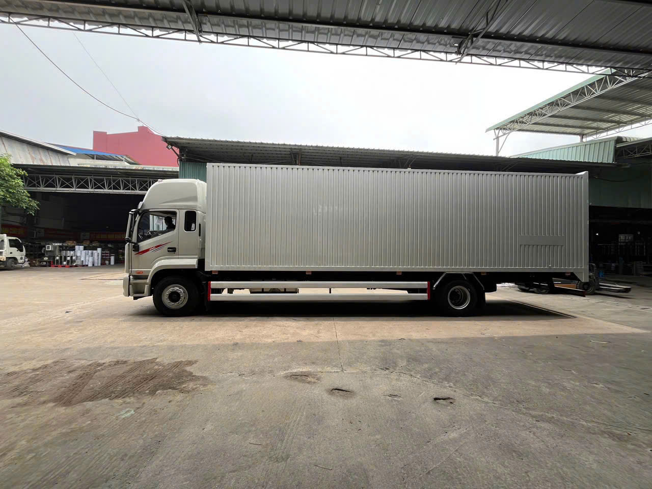 JAC DAWOS (Cabin Cao) THÙNG KÍN CONTENER