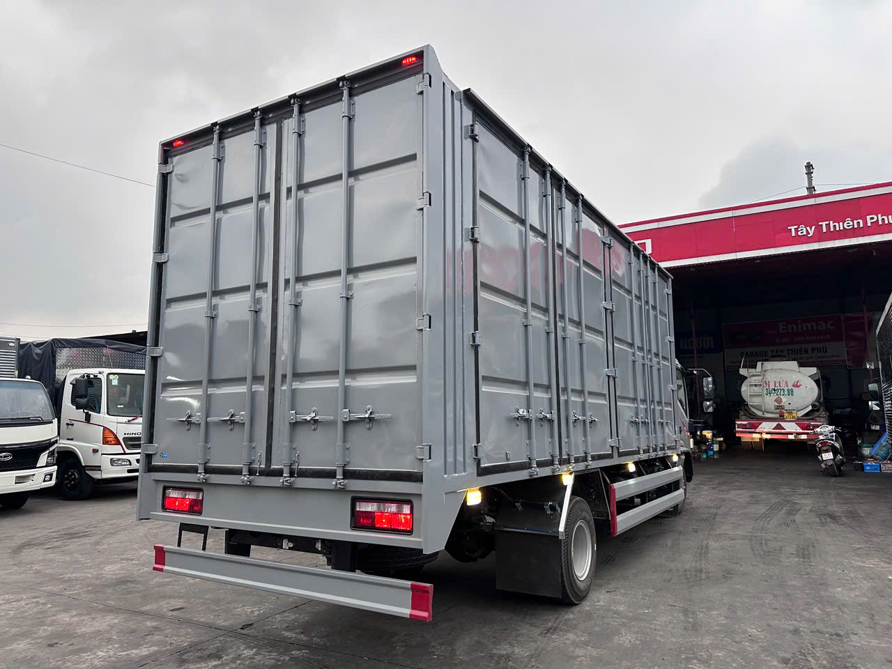 JAC N750 PLUS THÙNG KÍN CONTENER