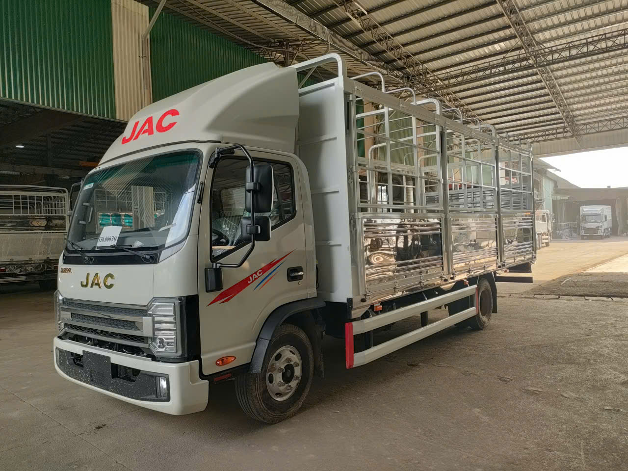 JAC N350SL THÙNG MUI BẠT YÊN MỸ
