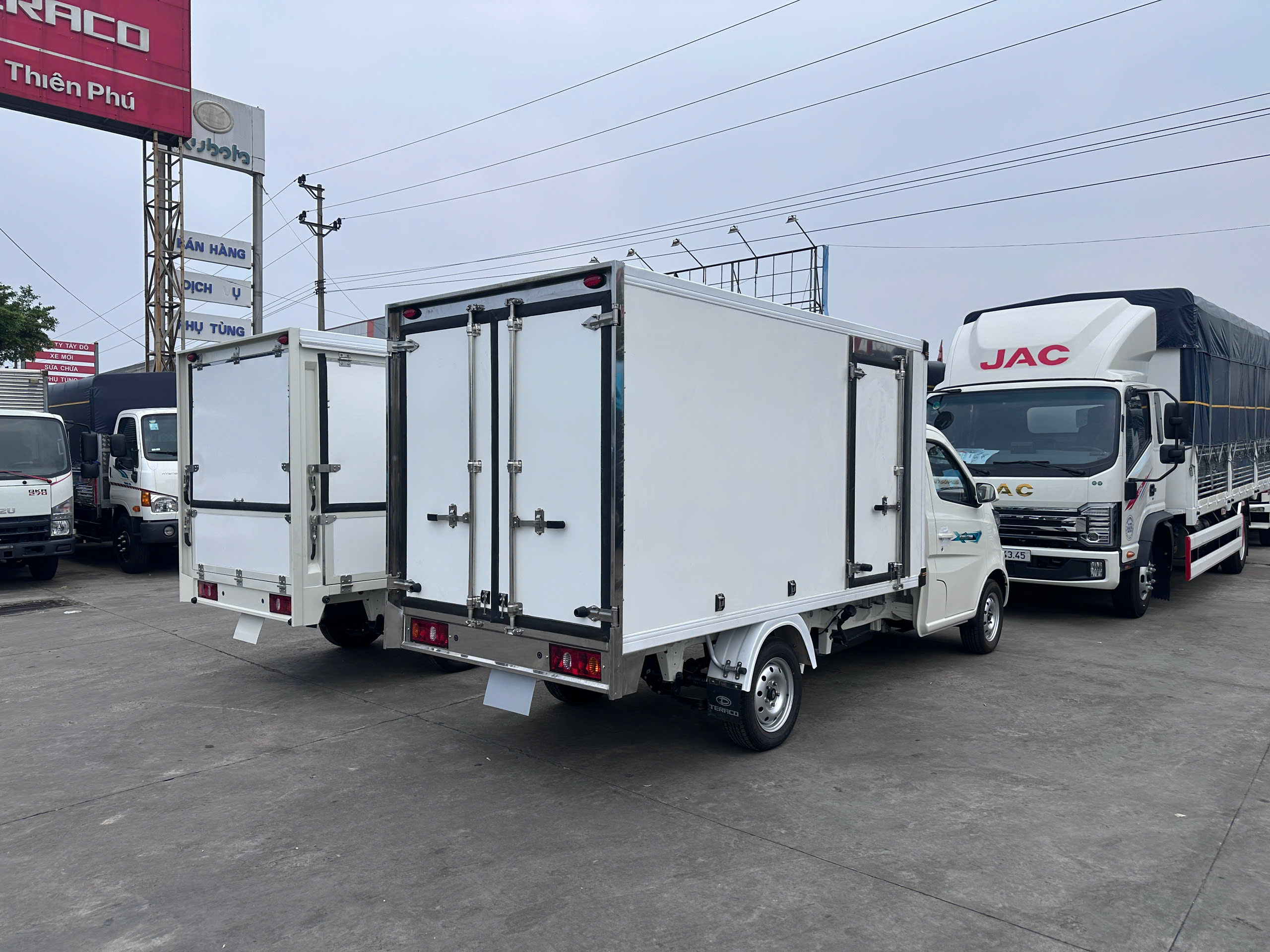 TERA STAR PLUS 1.25 Tấn - Thùng Bạt